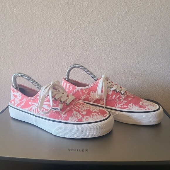 Vans island floral linen lace up size 8 - Picture 3 of 7